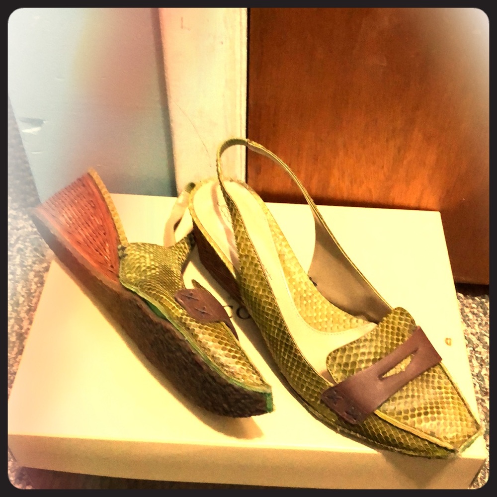 Jessica Bennett size 8m but fits 7.5 shoes